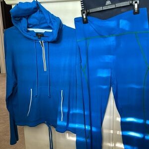 J crew active Set M